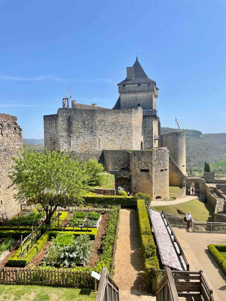 Histoire des châteaux-forts & techniques de siège médiévales 4